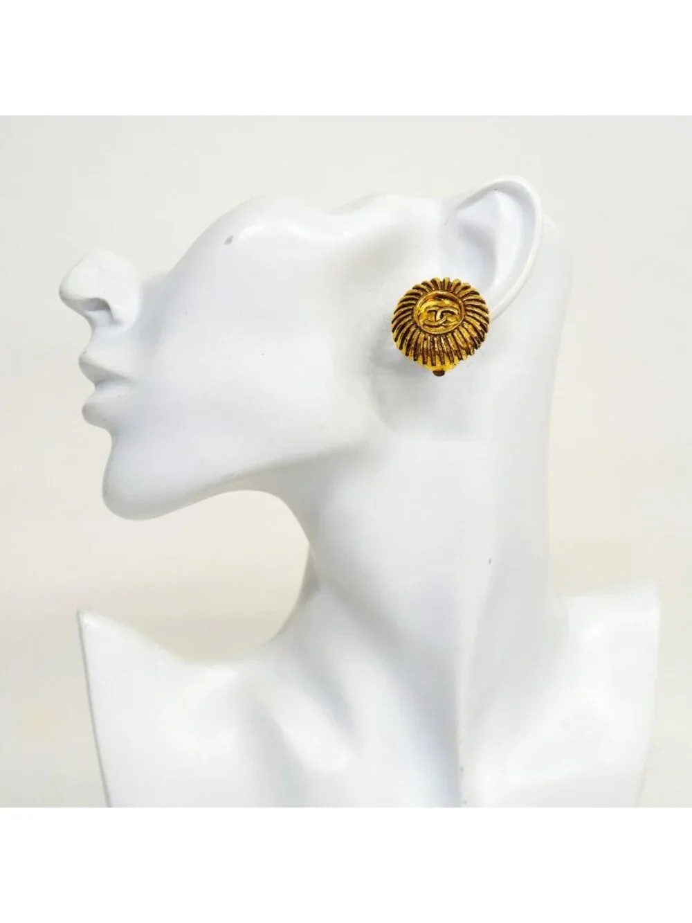 Chanel Earrings Vintage CC Logo Round Circle Gold Plated